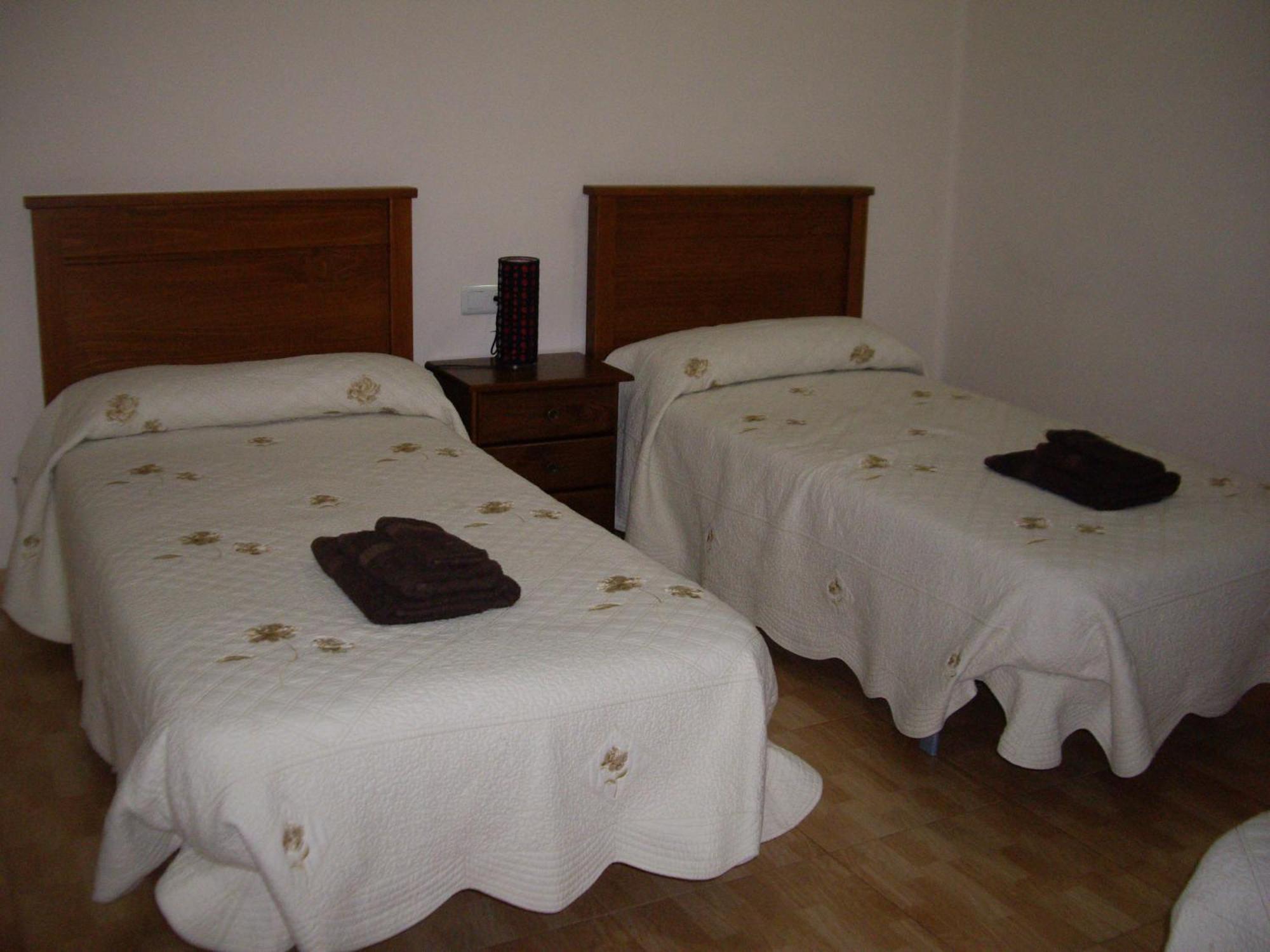 ולנסיה Hostal Abastos מראה חיצוני תמונה