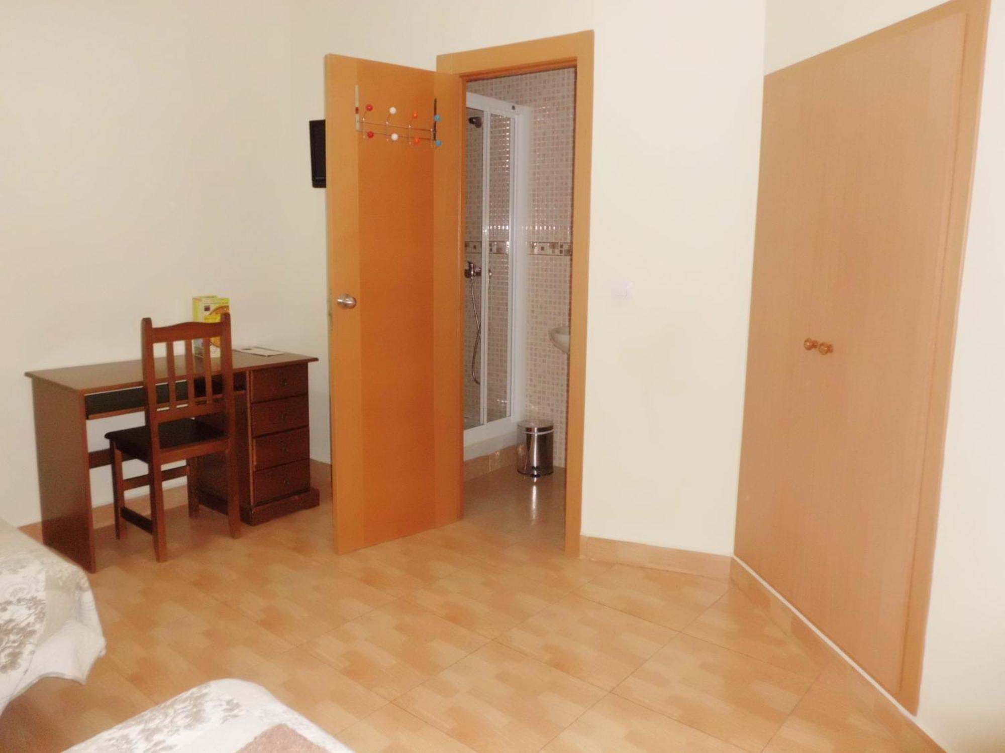 ולנסיה Hostal Abastos מראה חיצוני תמונה