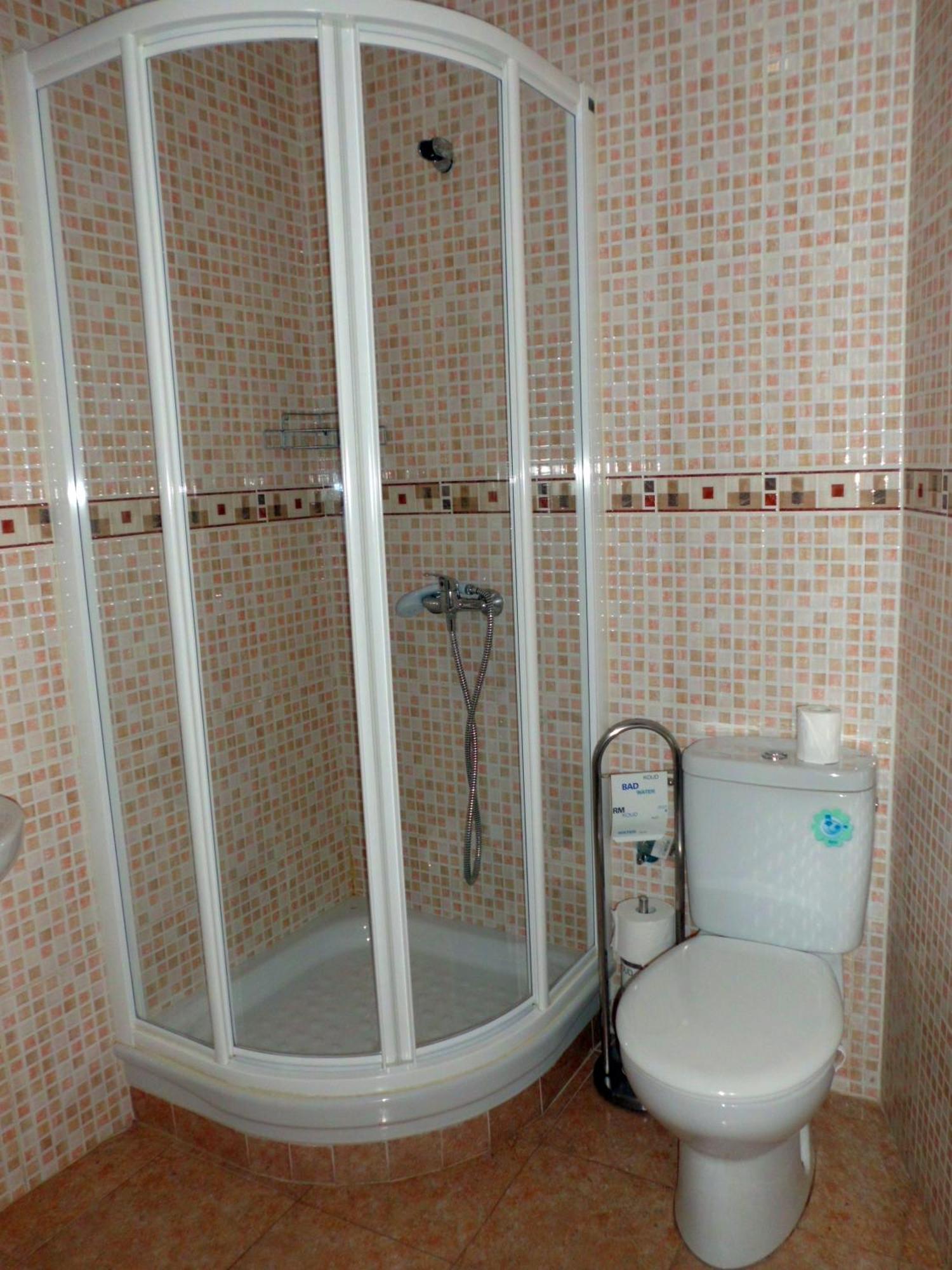 ולנסיה Hostal Abastos מראה חיצוני תמונה